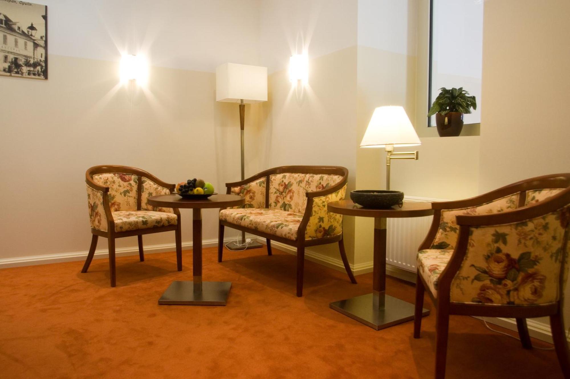 Heritage Hotel Frankopan Ogulin Exteriér fotografie