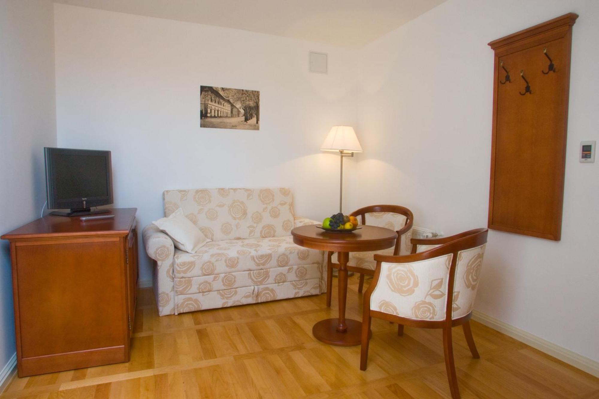 Heritage Hotel Frankopan Ogulin Exteriér fotografie