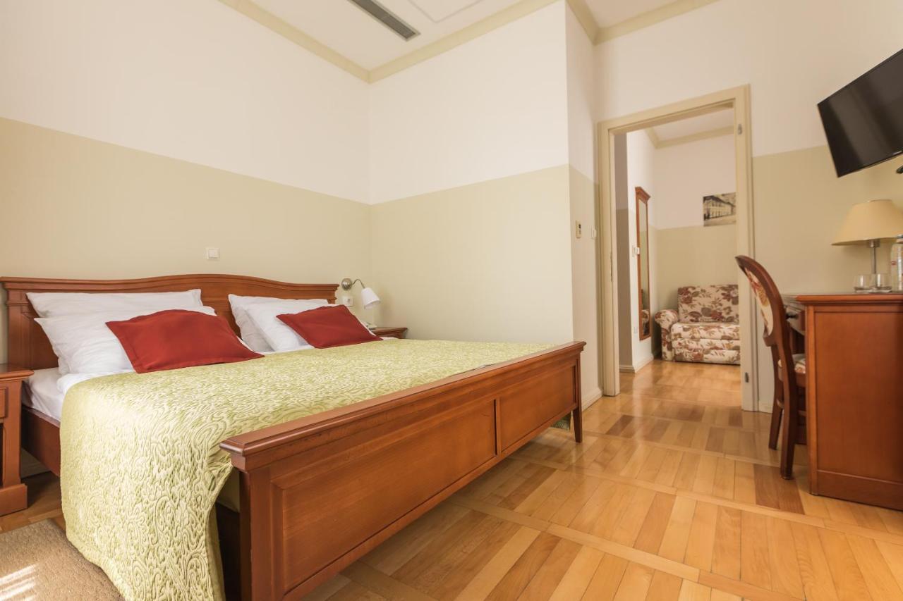 Heritage Hotel Frankopan Ogulin Exteriér fotografie
